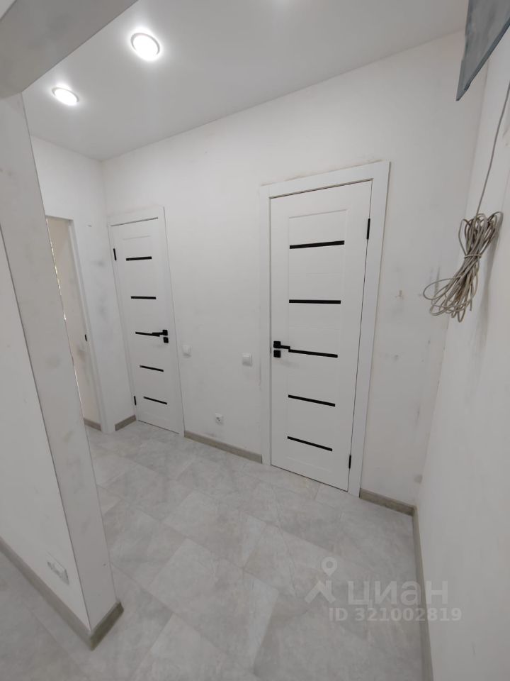 Помещение свободного назначения в Курская область, Курск ул. Майский Бульвар, 24 (50 м²)