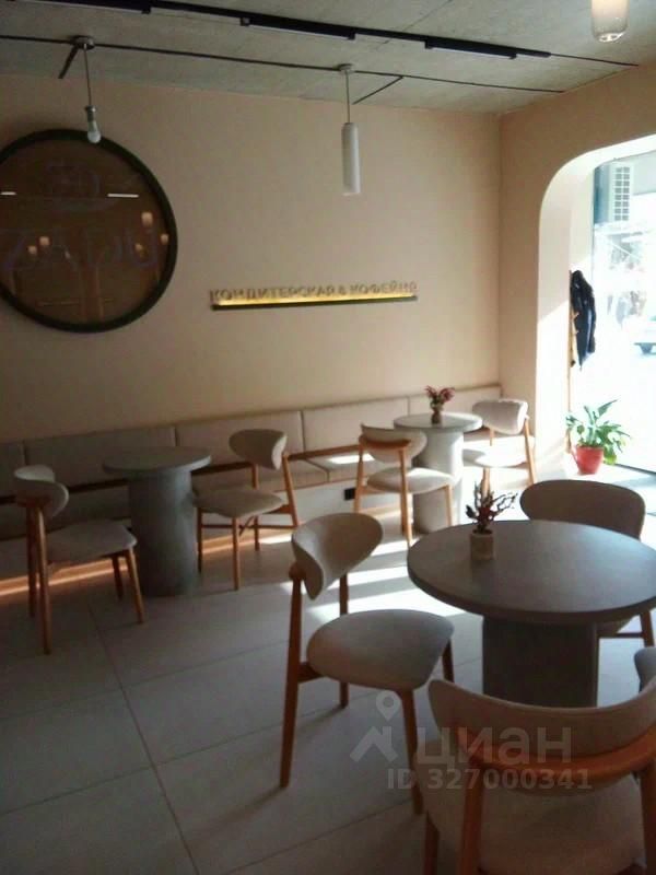 Торговая площадь в Дагестан, Махачкала ул. Абдулхамида Юсупова, 60 (32 м²)