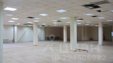 своб. назнач. 600 м², этаж 1