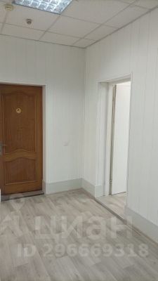 своб. назнач. 180 м², этаж 1