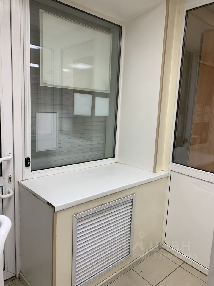 Помещение свободного назначения в Самарская область, Самара ул. Гагарина, 30 (74 м²)