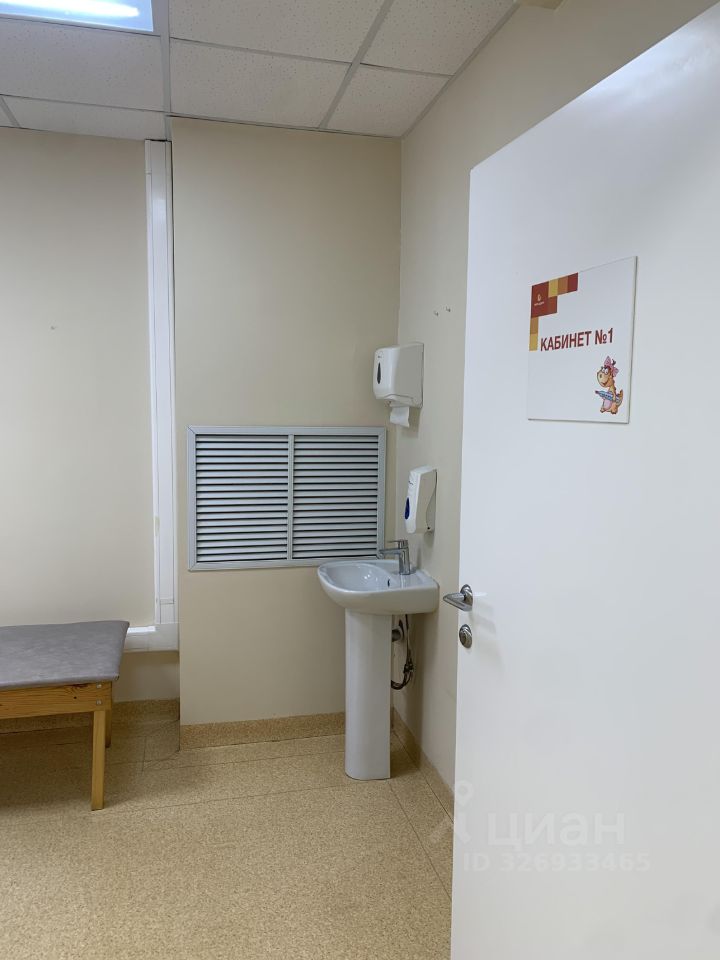 Помещение свободного назначения в Самарская область, Самара ул. Гагарина, 30 (74 м²)