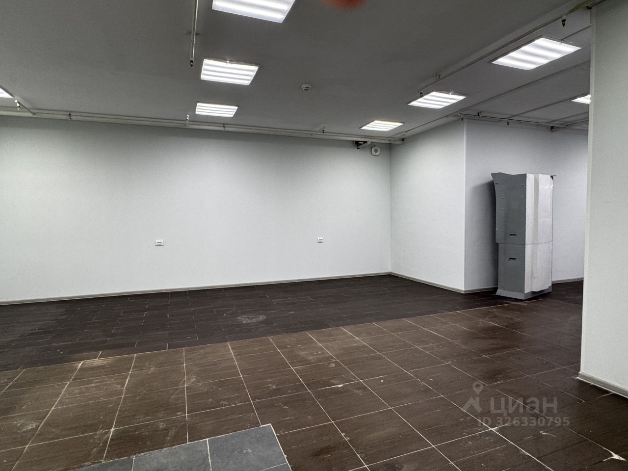 Помещение свободного назначения в Санкт-Петербург ул. Одоевского, 33 (84 м²)