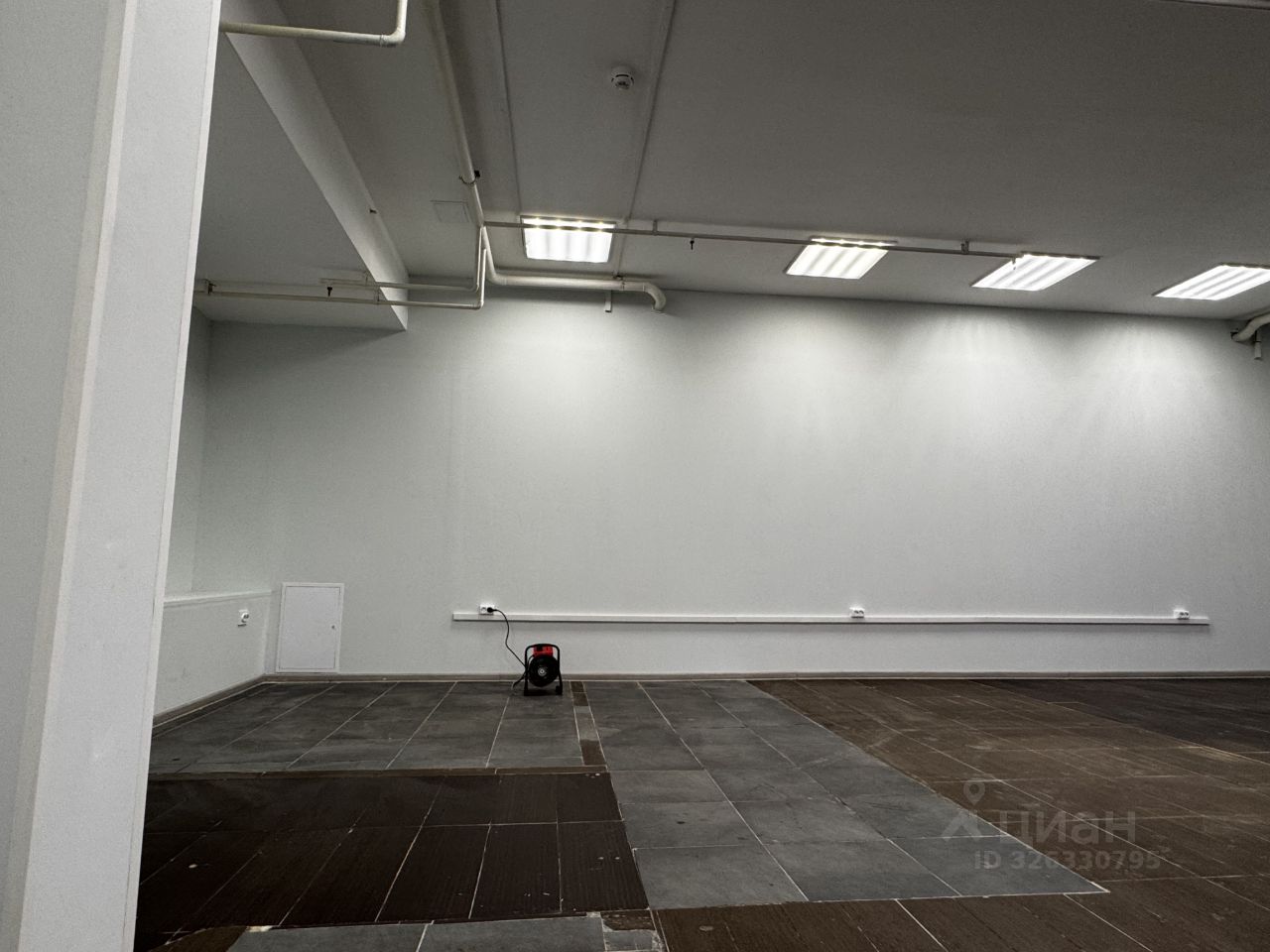 Помещение свободного назначения в Санкт-Петербург ул. Одоевского, 33 (84 м²)