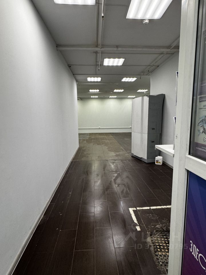 Помещение свободного назначения в Санкт-Петербург ул. Одоевского, 33 (84 м²)