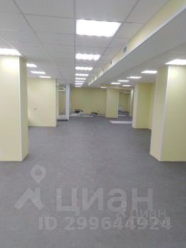 своб. назнач. 261 м², этаж 1