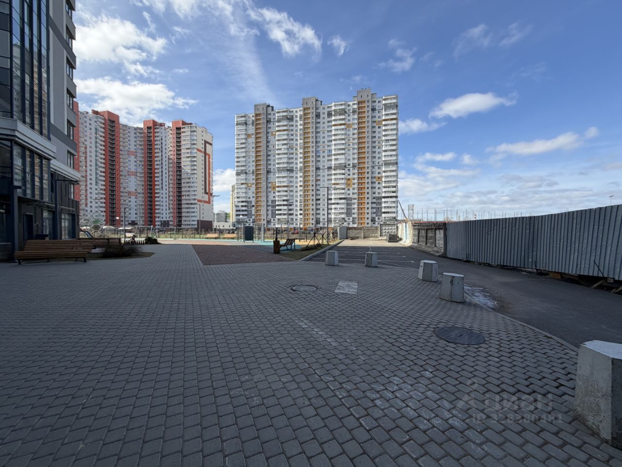 Торговая площадь, р-н Пушкинский