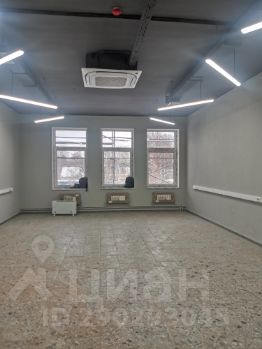 своб. назнач. 4000 м², этаж 1