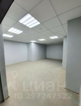 своб. назнач. 40 м², этаж 1