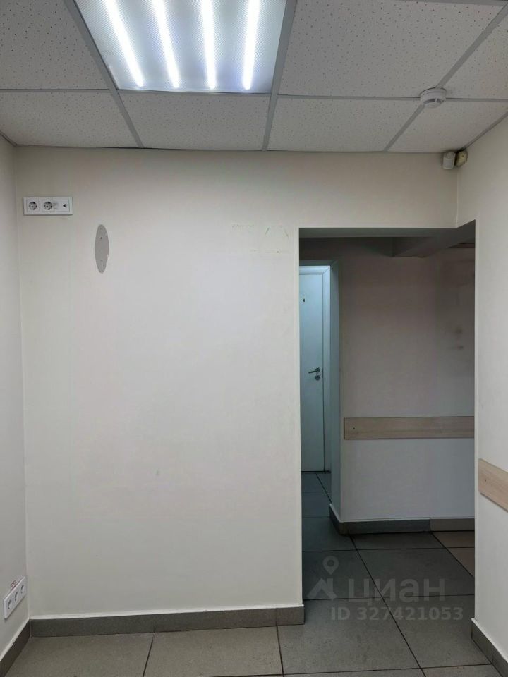 Помещение свободного назначения в Бурятия, Улан-Удэ просп. Строителей, 12 (61 м²)