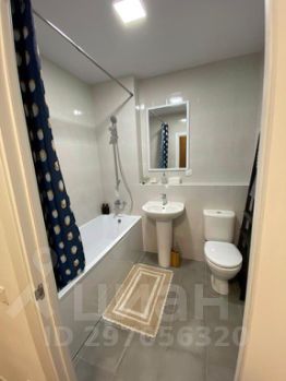 2-комн.кв., 70 м², этаж 2