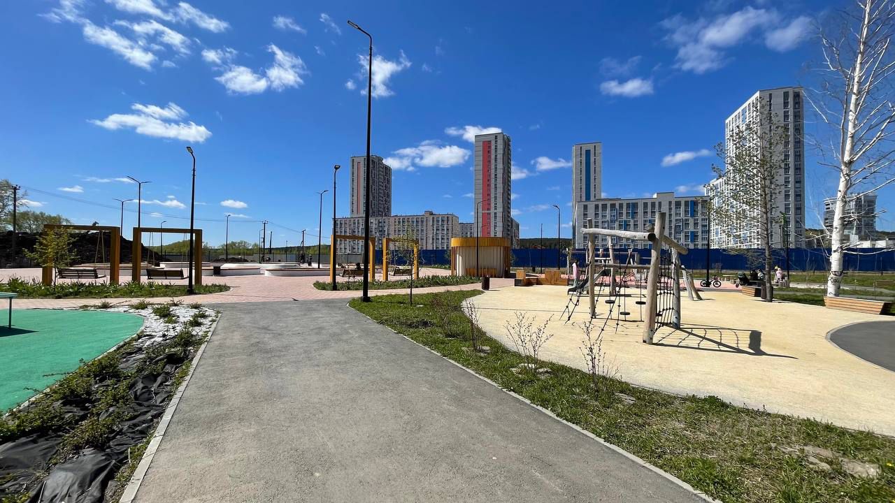 Купить квартиру в ЖК River Park в Екатеринбурге от застройщика, официальный  сайт жилого комплекса River Park, цены на квартиры, планировки. Найдено 84  объявления.