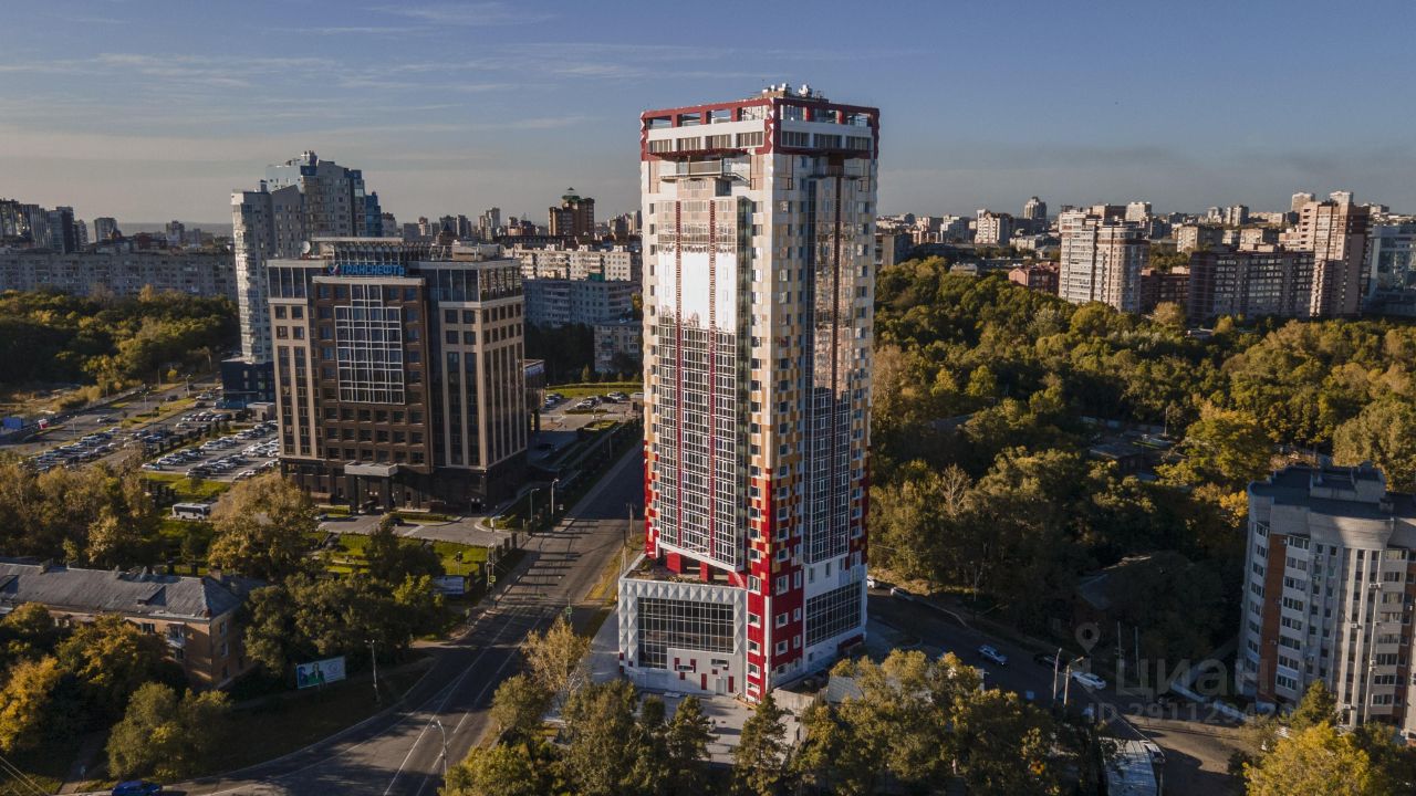 Купить четырехкомнатную квартиру 221.6м² ул. Запарина, 2, Хабаровск ...
