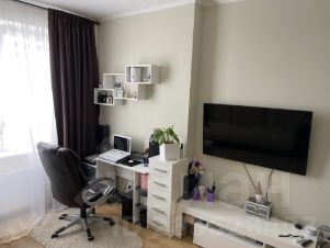 2-комн.кв., 50 м², этаж 23