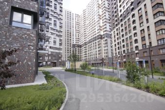 2-комн.кв., 48 м², этаж 17