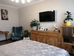 2-комн.кв., 65 м², этаж 14