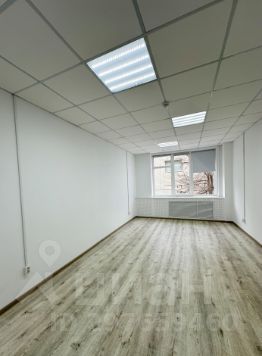 офис 25 м², этаж 3