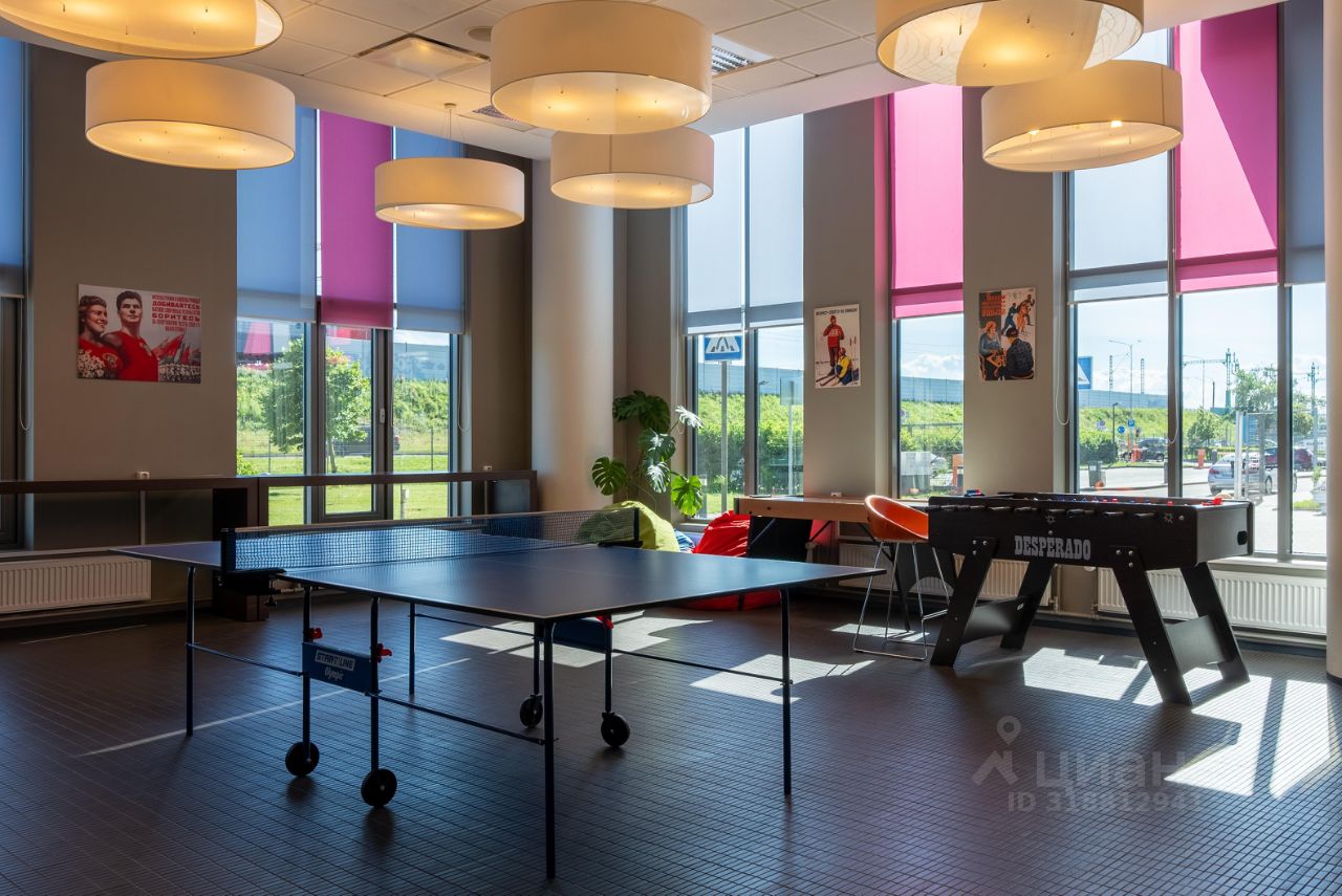 Офис в Санкт-Петербург Пулковское ш., 40к4 (1860 м²)