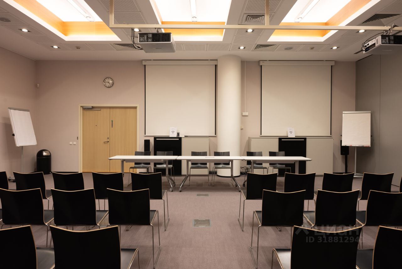 Офис в Санкт-Петербург Пулковское ш., 40к4 (1860 м²)