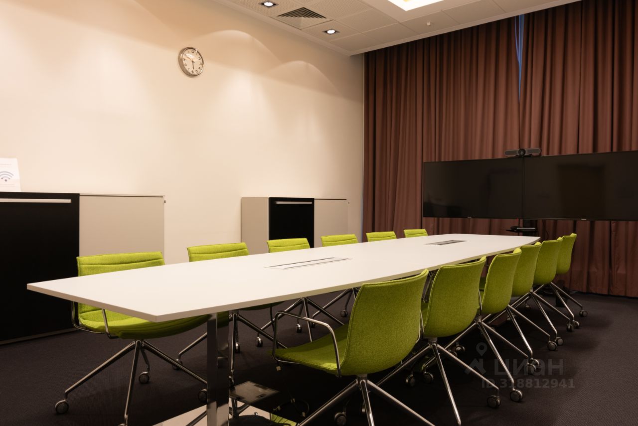 Офис в Санкт-Петербург Пулковское ш., 40к4 (1860 м²)