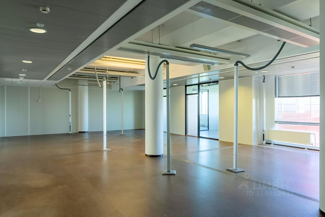 Офис в Санкт-Петербург Пулковское ш., 40к4 (1860 м²)