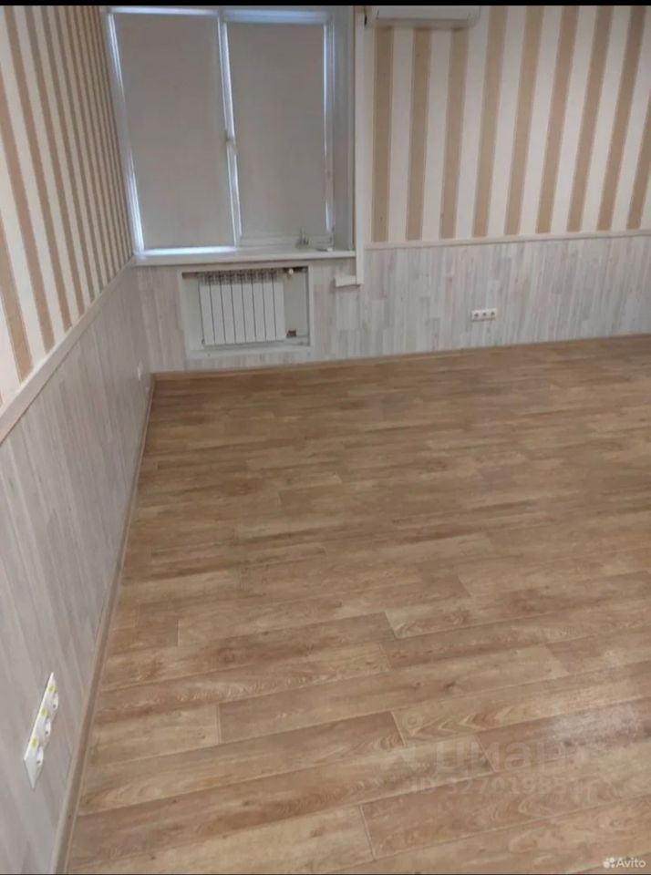 Офис в Красноярский край, Железногорск Школьная ул., 30 (24 м²)