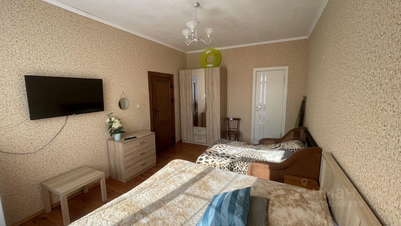 Сдам комнату 20м² ул. Просвещения, 145/1, Сочи, Краснодарский край, Адлер  жилой район - база ЦИАН, объявление 304246289