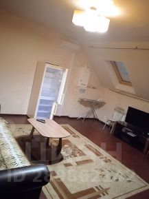 2-комн.кв., 70 м², этаж 3