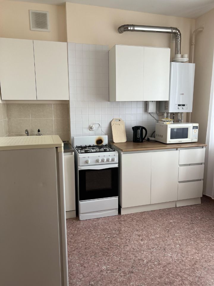 1-к кв. Калмыкия, Элиста 1-й мкр, 50 (48.0 м²)