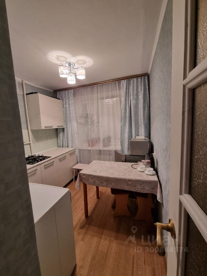 1-к кв. Калмыкия, Элиста 3-й мкр, 21 (30.0 м²)