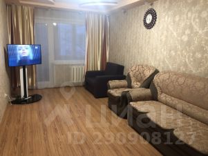 2-комн.кв., 52 м², этаж 4