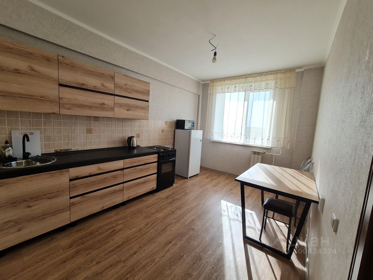 2-к кв. Хакасия, Абакан ул. Торосова, 15 (70.0 м²)