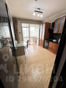 2-комн.кв., 88 м², этаж 3