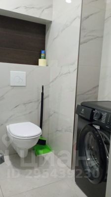 2-комн.кв., 40 м², этаж 9