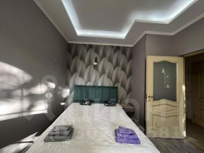 1-комн. кв 38 м2, 1/5 эт