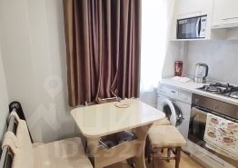 1-комн.кв., 35 м², этаж 3