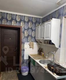 4-комн.кв., 100 м², этаж 1