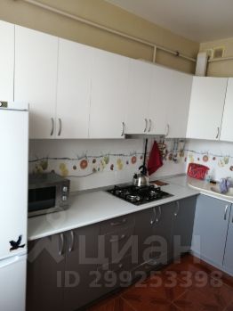 1-комн.кв., 44 м², этаж 9