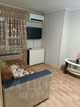 1-комн.кв., 32 м², этаж 3