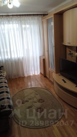 3-комн.кв., 60 м², этаж 2