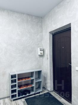 3-комн.кв., 100 м², этаж 3