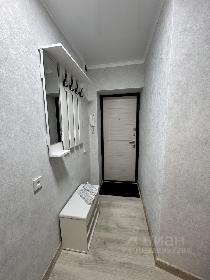 2-к кв. Карачаево-Черкесия, Черкесск Октябрьская ул., 48 (45.0 м²)