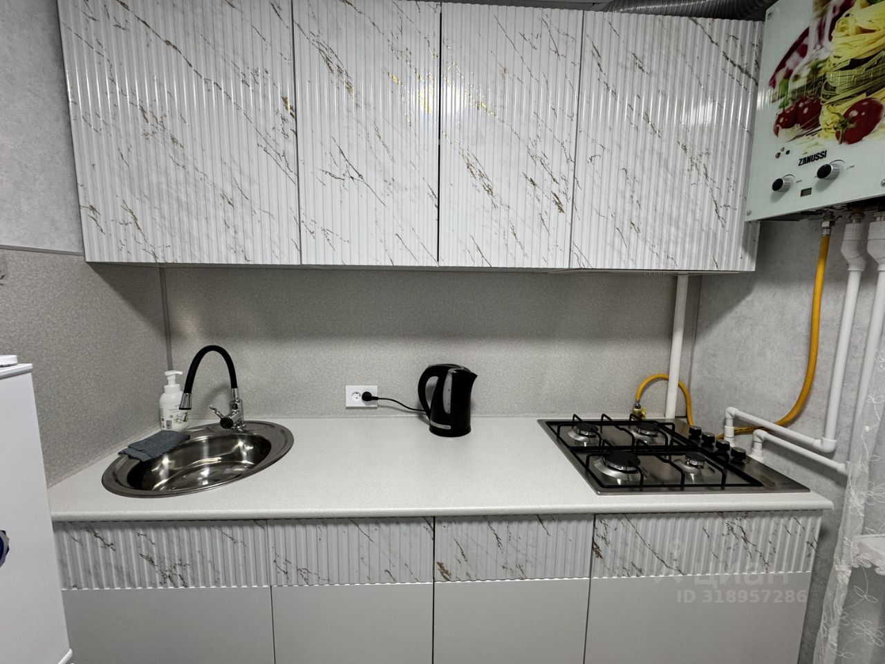 2-к кв. Карачаево-Черкесия, Черкесск Октябрьская ул., 48 (45.0 м²)