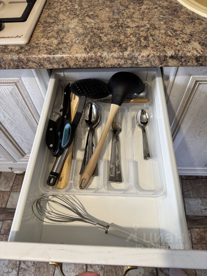 2-к кв. Карачаево-Черкесия, Черкесск ул. Балахонова, 39 (60.0 м²)