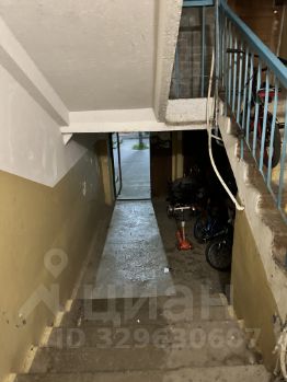 2-комн. кв 50 м2, 1/5 эт
