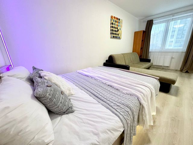 Студия, 36,7 м², 2/25 этаж