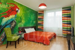 2-комн. кв 80 м2, 2/17 эт