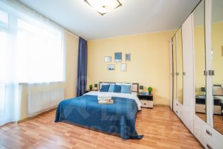 2-комн.кв., 77 м², этаж 3