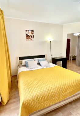 1-комн. кв 42 м2, 4/25 эт