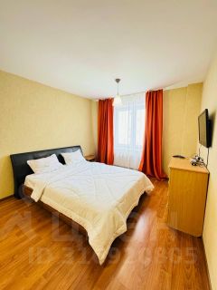 2-комн. кв 75 м2, 7/14 эт